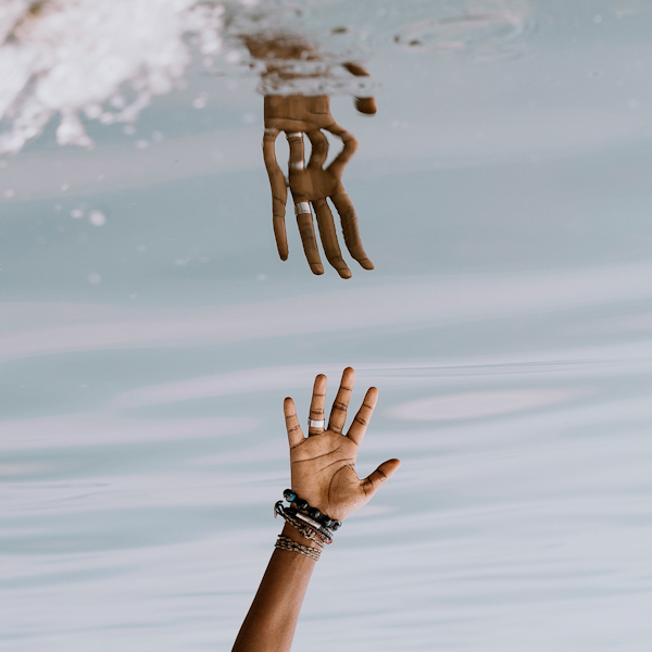 serrah-galos-H6xxqTIHOTM-unsplash_edited